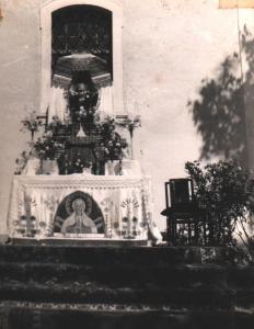 001 Ovako je izgledo oltar 1961